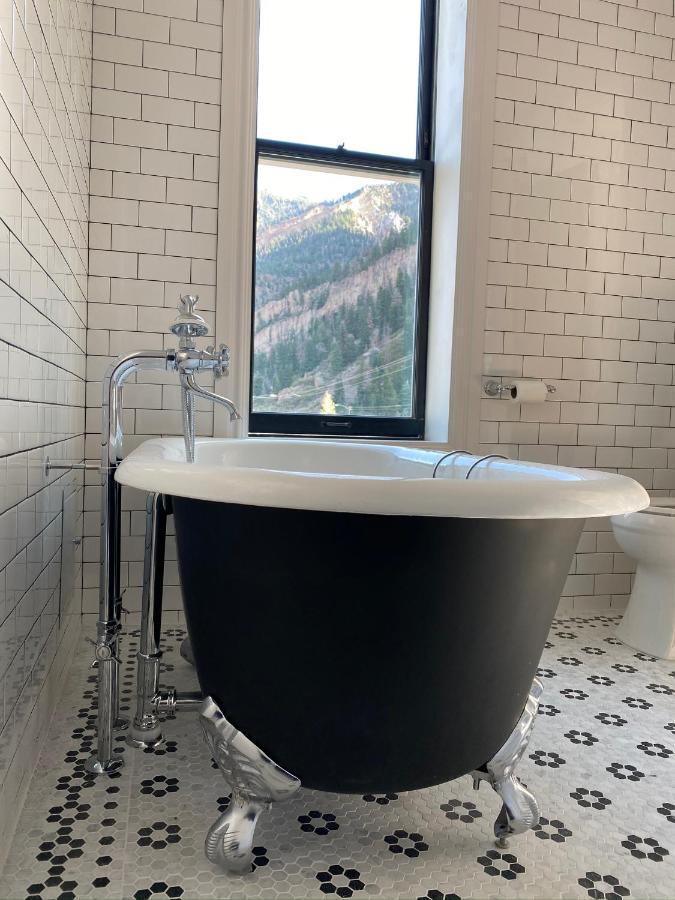 Imogene Hotel Урей Екстер'єр фото